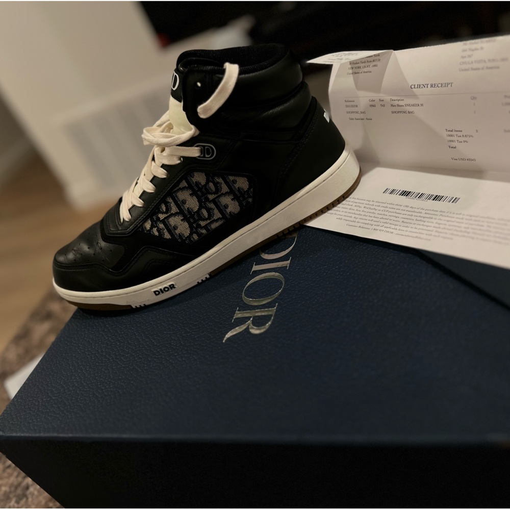 Dior sneaker